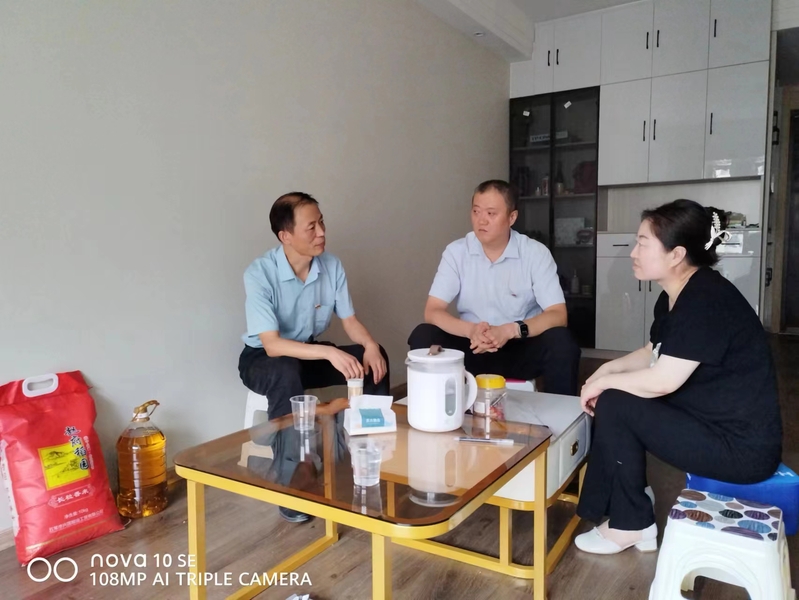 图片5.jpg 图片5.jpg