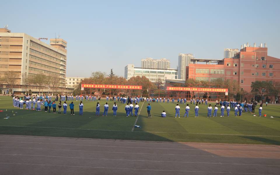 http://dept.lzpcc.edu.cn/ysx/xw/UploadFiles/201512/2015120711123819.jpg